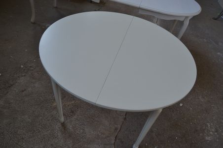 (L-674) Ümar kahe pikendusplaadiga söögilaud