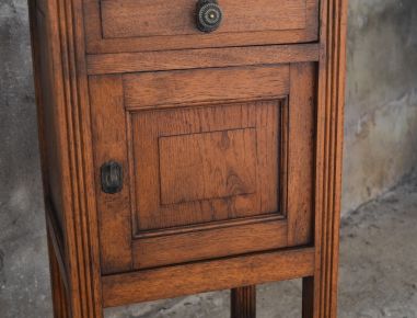 (n-7013) Vanem puidust öökapp