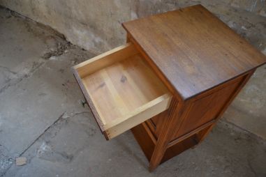 (n-7013) Vanem puidust öökapp