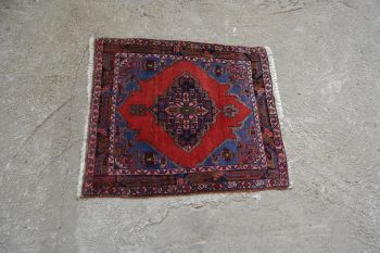 (v-100) Villane käsitöövaip IRAN 0,8x0,9m