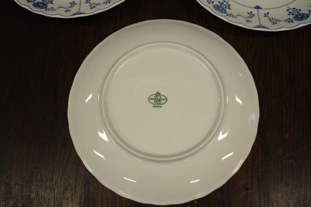 (n-7041) Tirschenreuth, õlelillemustriga taldrikud, 3tk