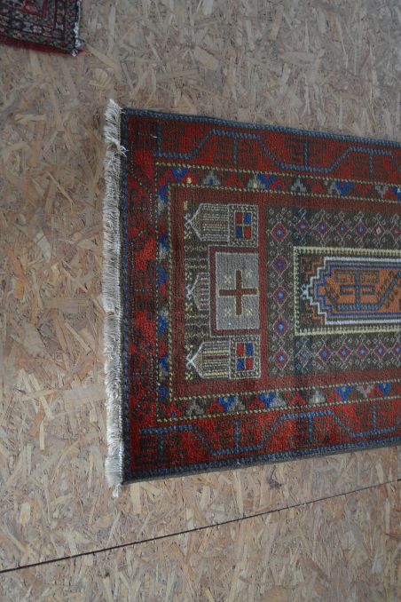 (v-116) Vaip 0,95x 1,9m (v-116) Vaip 0,95x 1,9m