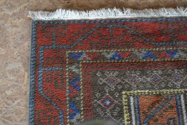 (v-116) Vaip 0,95x 1,9m