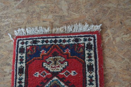 (v-117) Vaip 0,4x0,6 m