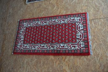 (v-118) Vaip 0,7x1,3 m