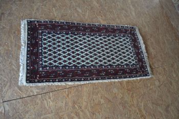 (v-121) India käsitöövaip 0,7 x 1,4m