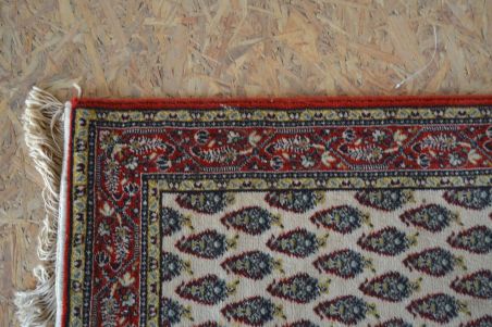 (v-122) Vaip 0,67x1,4m