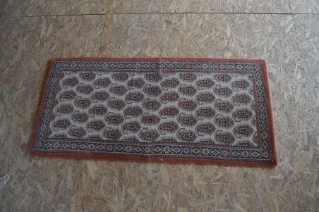 (v-124) Vaip 0,6x1,3 m