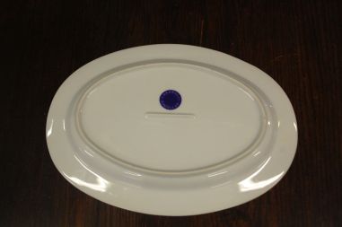 (n-7053) Chromolit Porzellan, sibulamustriga ovaalne vaagen