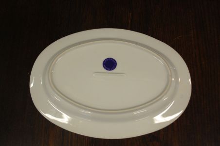 (n-7053) Chromolit Porzellan, sibulamustriga ovaalne vaagen