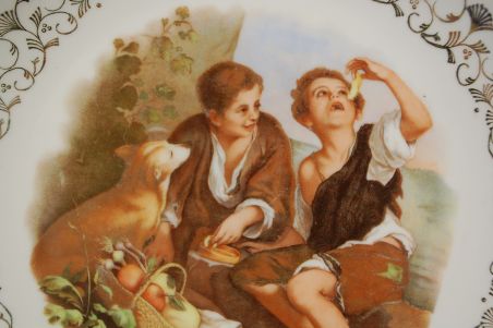 (n-7055) F.R. Bavaria vaagen "Lapsed söövad pirukat"