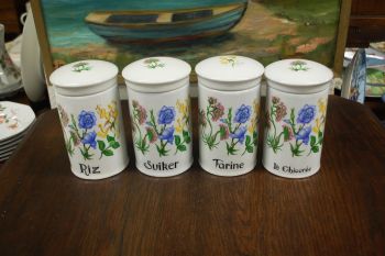 (n-7058) Du Val Du Cher Porcelaine, taimedega suured toosid, 4tk