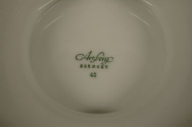 (n-7073) Arsberg, puuviljadga vaagen jalal