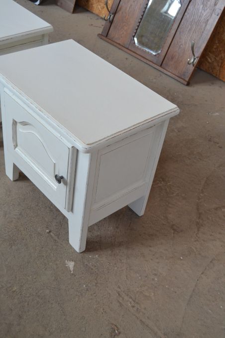 (n-7080) Valged öökapid, 2 tk komplektis