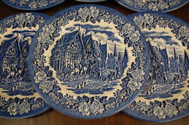 (n-7081) English Ironstone, praetaldrikud, 6tk