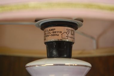 (n-7085) Roosa roosiline laualamp