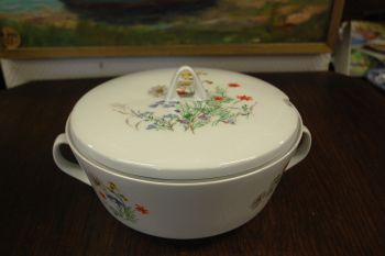 (n-7104) Bavaria Jaeger & Co, aasalilledega-taimedega tirin