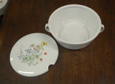 (n-7104) Bavaria Jaeger & Co, aasalilledega-taimedega tirin