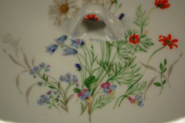 (n-7104) Bavaria Jaeger & Co, aasalilledega-taimedega tirin