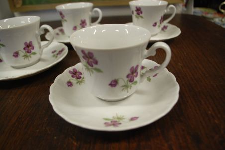 (n-7105/3) NB Form Und Design, kannikestega kohvitassid-taldrikud, 4tk