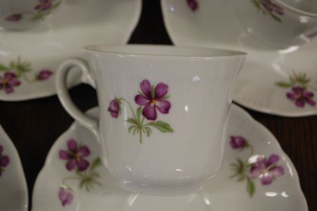 (n-7105/3) NB Form Und Design, kannikestega kohvitassid-taldrikud, 4tk