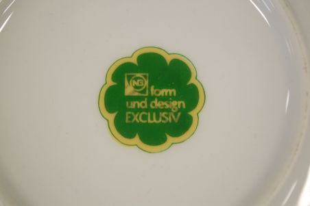 (n-7105/3) NB Form Und Design, kannikestega kohvitassid-taldrikud, 4tk