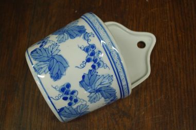 (n-7112) Viinamarjadega vakk/nõu