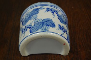 (n-7112) Viinamarjadega vakk/nõu