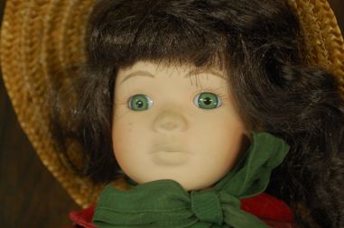 (n-7116) Promenade, kollektsioonnukk "Charlotte" nr. 9436Z