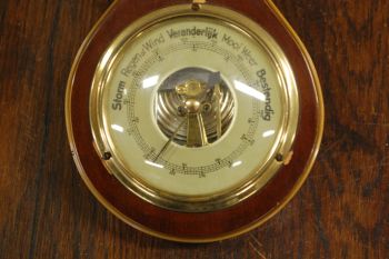 (n-7122) Artilux, termomeeter-baromeeter 2