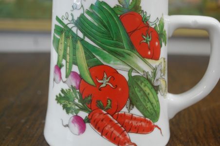 (n-7124) Royal Schwabap, köögiviljadega kann/ õllekann