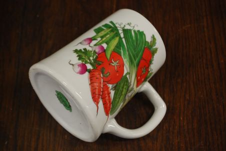 (n-7124) Royal Schwabap, köögiviljadega kann/ õllekann