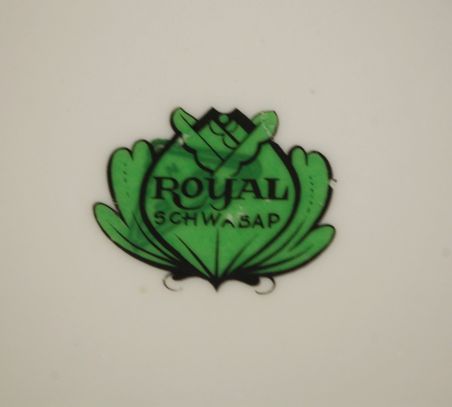 (n-7124) Royal Schwabap, köögiviljadega kann/ õllekann