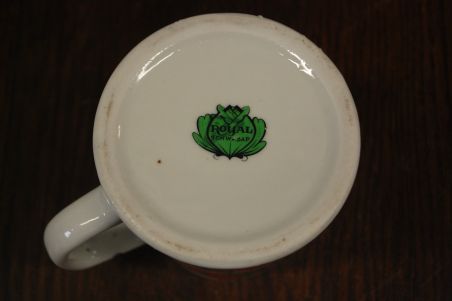 (n-7124) Royal Schwabap, köögiviljadega kann/ õllekann