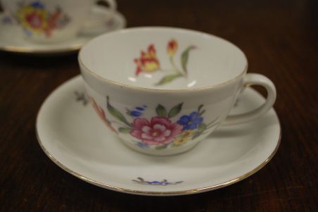 (n-7137/3) BM, C.W.S, lillelised kohvitassid-taldrikud, 4tk