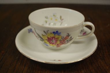 (n-7137/3) BM, C.W.S, lillelised kohvitassid-taldrikud, 4tk