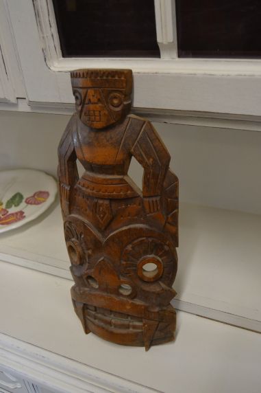 (n-7150/1) Puidust mask 1