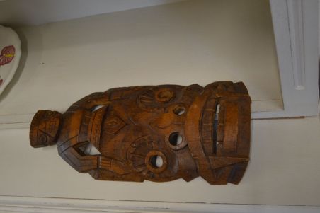 (n-7150/1) Puidust mask 1