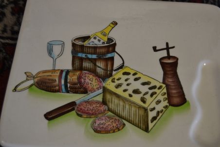 (n-7160)  Lõikelaud või juustualus, keraamika