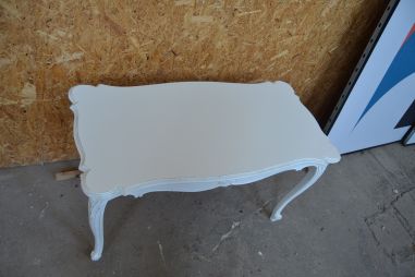 (L-701) Valge diivanilaud