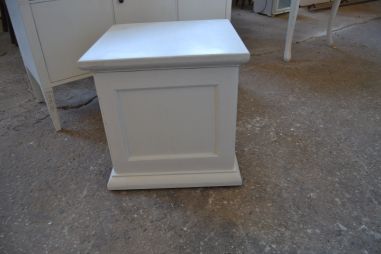 (L-705) valge kast, laud