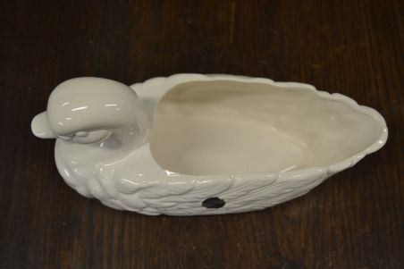 (n-7175) Delft, valge pardikujuline vaas/ Kauss