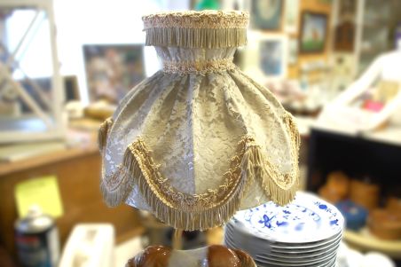 (n-7180) Giuseppe Armani, laualamp "Mära ja varss"