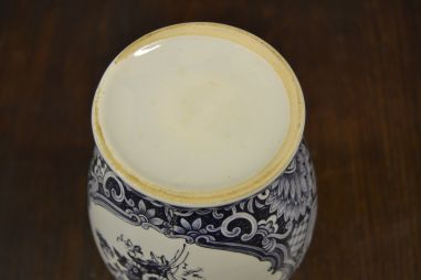 (n-7188/2) T.Delfts Bleau, vaas