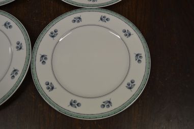 (n-7202/2) Bavaria Marktleuthen Heinrich Winterling, salatitaldrikud, 4tk