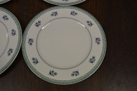 (n-7202/2) Bavaria Marktleuthen Heinrich Winterling, salatitaldrikud, 4tk