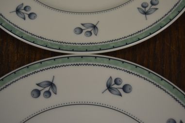 (n-7202/2) Bavaria Marktleuthen Heinrich Winterling, salatitaldrikud, 4tk