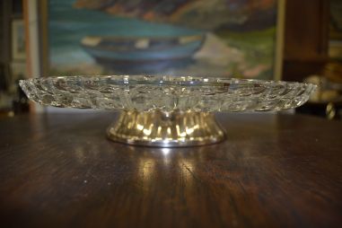 (n-7205) Metaljalal klaasvaagen