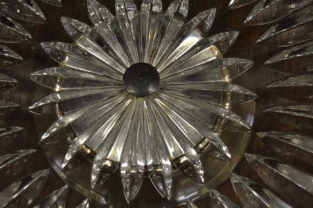 (n-7205) Metaljalal klaasvaagen