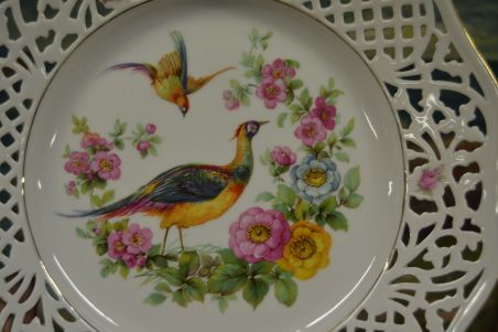 (n-7213) Byttebier Porselein, Wevelgem, faasanitega pitsiline vaagen